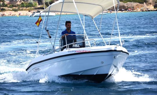 Unlicensed boat rental in Altea · Poseidon 455r Powerboat!