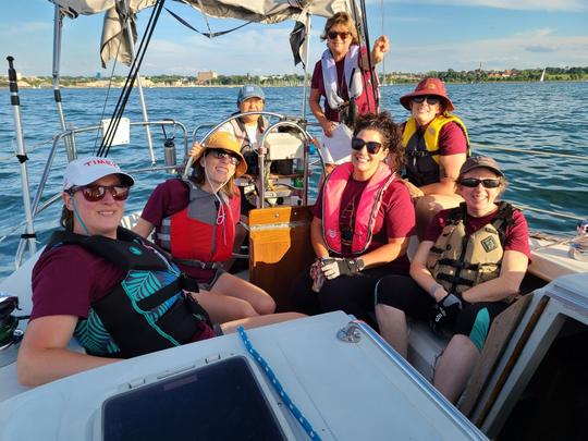 Voilier de 32 pieds pour une belle navigation sur le lac Érié (région de Cleveland) 