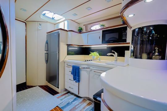 55' SEARAY SUNDANCER em Miami COM 30 MINUTOS GRÁTIS TODOS OS DIAS!