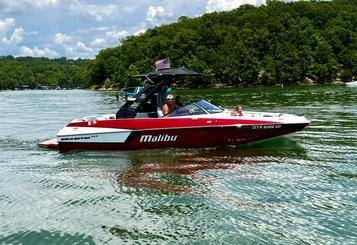 Captained Malibu Wake Surf Boat! Surf, Wakeboard, Tube, Or Just Cruise