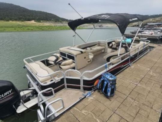 12 Person Pontoon Lake Travis