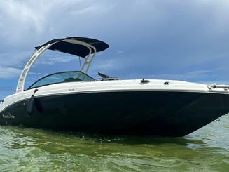 Nauticstar 24ft - your ultimate Boating Adventure!