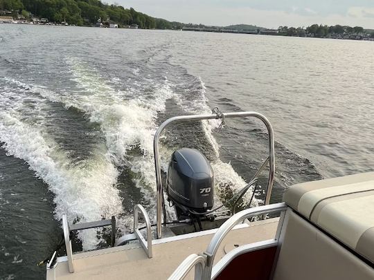 Bateau ponton sur le lac Hopatcong, balade de 2 heures au coucher du soleil !