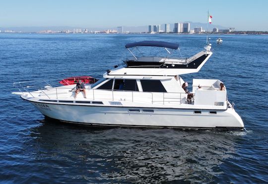 ❤️ 🏖️ Yate espacioso de 50 pies con Flybridge mejor valorado en Puerto Vallarta