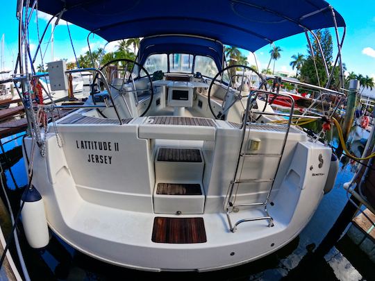 Smooth Sailing: Charter the Elegant 43 Beneteau Today!