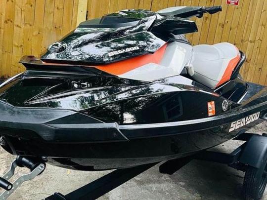 2013 Sea-Doo/BRP GTI SE 130 Jet Ski