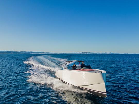 Oferta do dia! 43' Vanquish Yacht para Alugar em Ibiza, Espanha