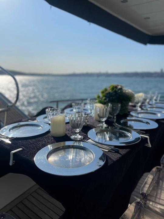 LUXURY YACHTS ISTANBUL SUNSET SPECIAL BOSPHORUS TOUR