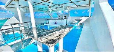 🏆BEST 2024🏆 Luxurious & elegant yacht designed for maximum comfort rent me! 