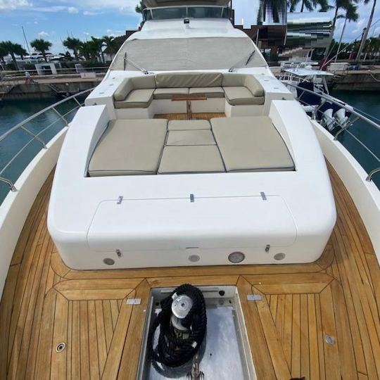 86 Feet Azimut Yacht