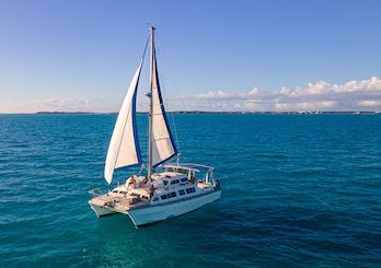 Catamaran à voile Metta de 41 pieds dans les îles Turques-et-Caïques