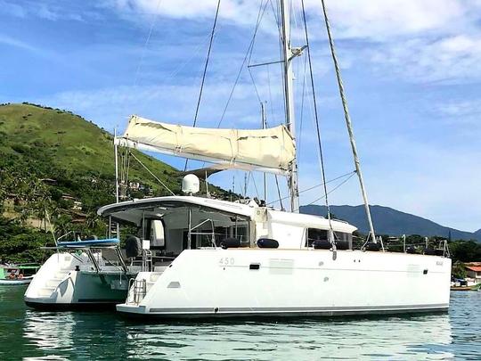 Lagoon 450f Sailing Catamaran Rental in Angra dos Reis, Brazil