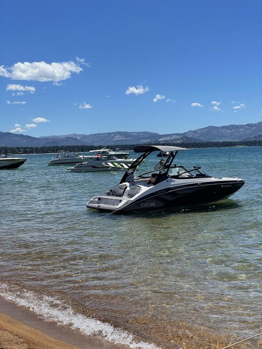 Barco a jato Yamaha 212X de 21' - Surfe, cruzeiro em South Lake Tahoe