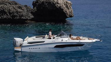 Karnic SL702 Tyson Deck Boat Rental in Eivissa, Illes Balears