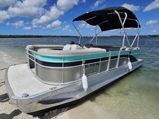 2019 22ft Bennington Pontoon 90hp Garmin, GAS INCLUDED morning special 8-12 $249