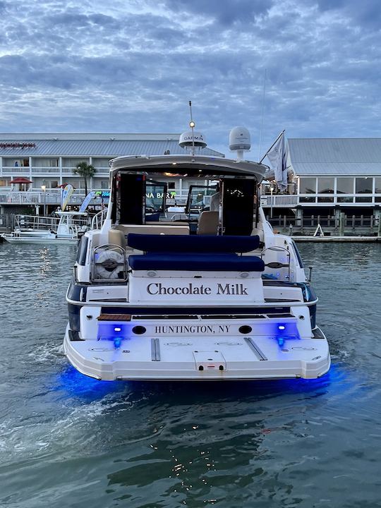 Charleston's Luxury Yacht Tour 46' Sport Coupe em Johns Island, Carolina do Sul!