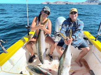 Carta de pesca em Pangas abertas em La Paz