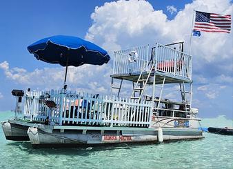 Las aventuras de buceo con esnórquel en Crab Island, Dolphin y Snorkel «Original Redneck Pontoon»