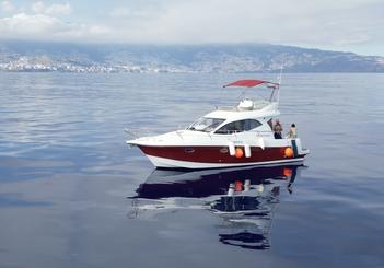 Excursions en yacht à moteur Starfisher 34 pour la plongée en apnée, la pêche et plus encore !