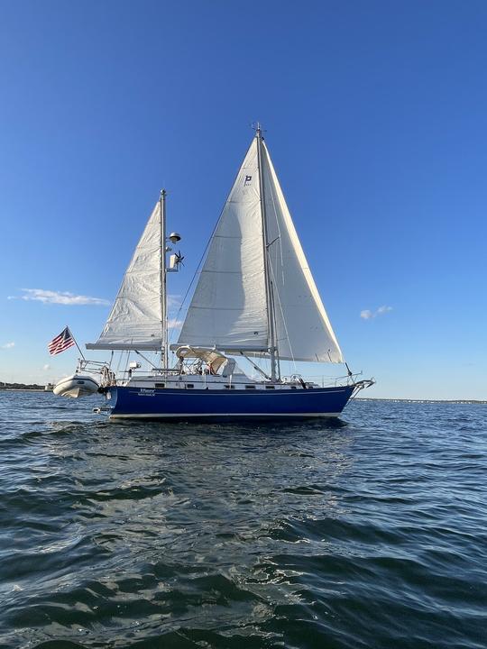 Martha's Vineyard Private Sailing a bordo do veleiro Pearson de 42 pés