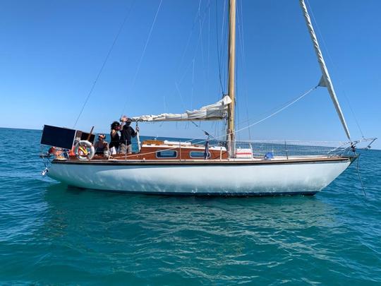 Bretaña: chárter privado en velero y recorrido al atardecer en el Océano Atlántico