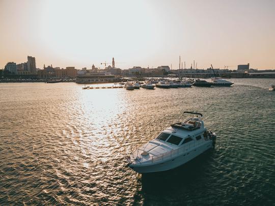 Yacht Raffaelli Storm S Charter in Bari, Puglia