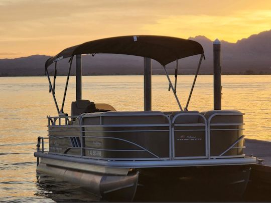 Pontão Suntracker Party Barge 20 DLX