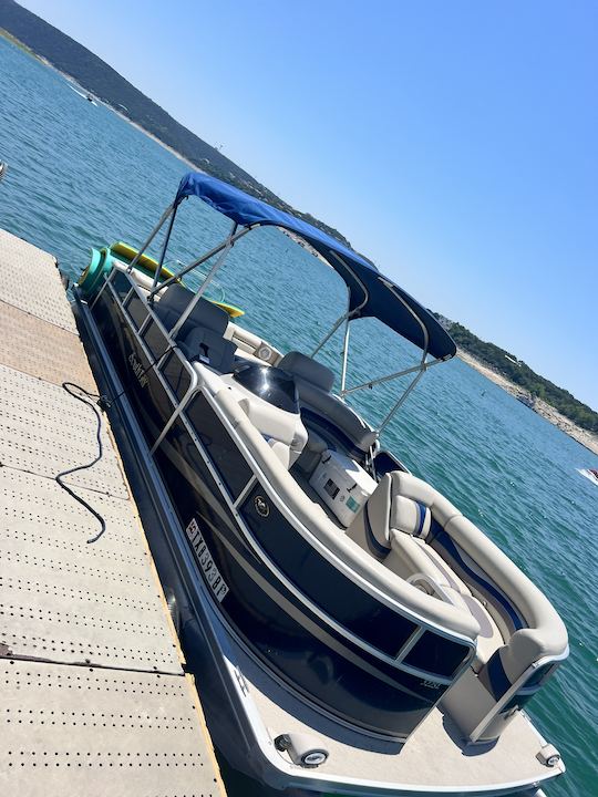 ⚓️ ¡Alquiler de pontones de lujo en el lago Travis!