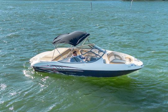 **Premium Boat Rental On Lake Lanier! Incredible Stingray 208LR 21 FT, 200 HP!!!