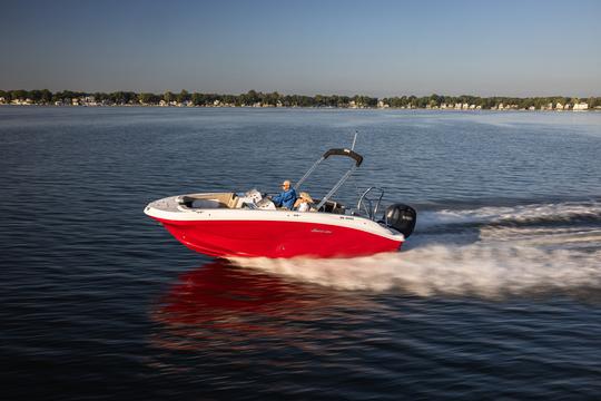 Alquiler de E/S deportivas Hurricane Sundeck de 21 pies en Hurricane, Utah