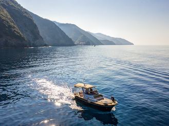  Private Boat Tour to the  Gates of the Cinque Terre (Full Day)