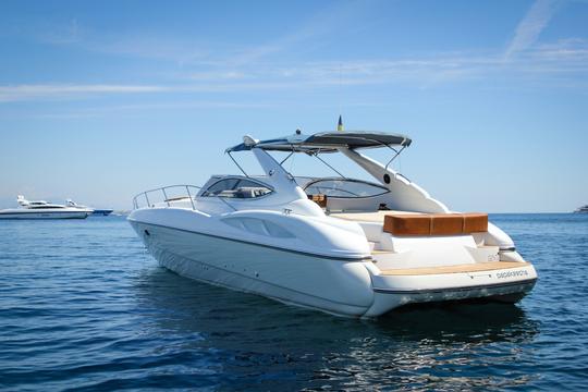 Aluguel de iates a motor Sunseeker 48 em Golfe-Juan, Provence-Alpes-Côte d'Azur