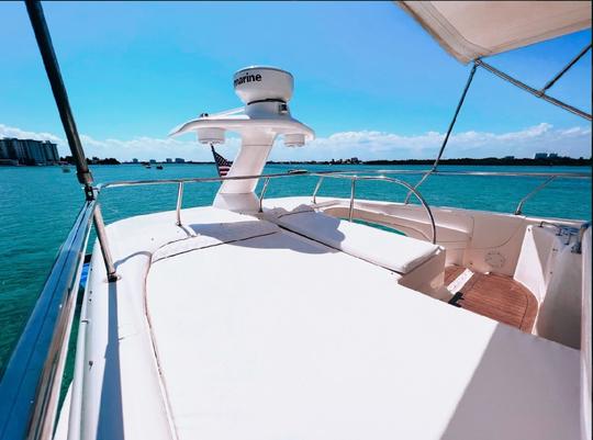 48’ SeaLine Flybridge Yacht (1 hour JetSki Included when you book for 4 hours!!)