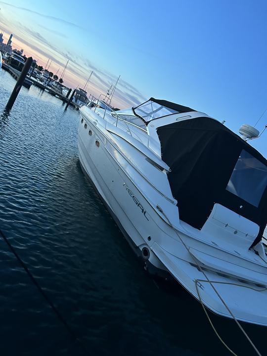 44ft of Luxury Yachting! Ask About Pre-Boating Season Discounts!!