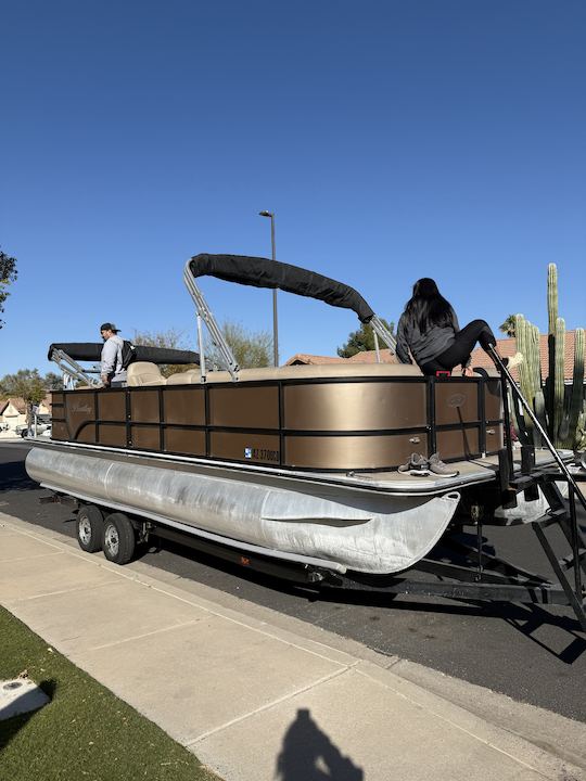 14 Passenger Bentley Pontoon! Directly at Lake Pleasant! 