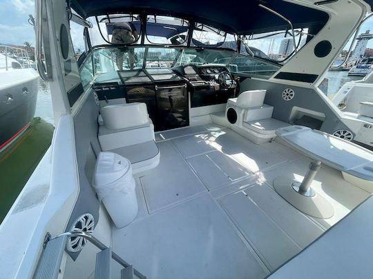 Yacht exclusif Sea Ray 400