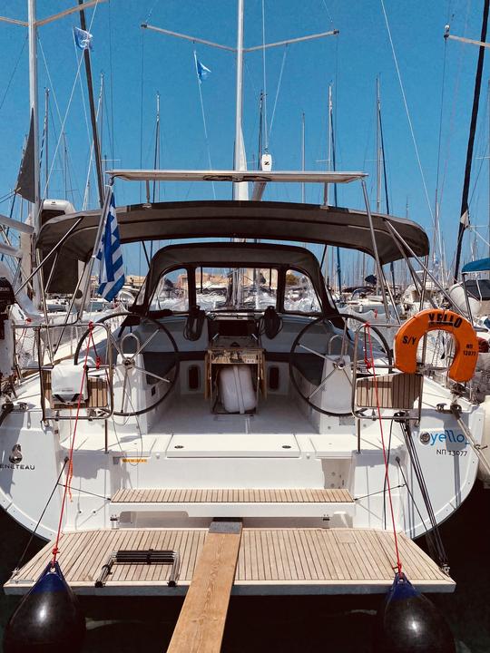 Yello Oceanis 40.1 Bowthruster (2022)