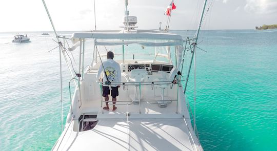 Riviera Flybridge with Aft Deck