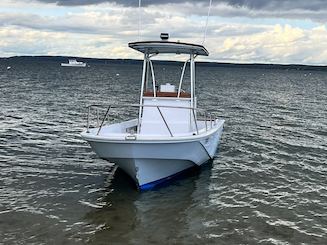 Captained or Bareboat 22' Boston Whaler Boat! Get on the water today!