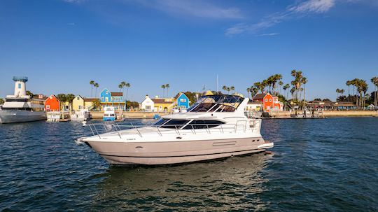 50' Cruisers Motor Yacht (Marina Del Rey) Captain Included