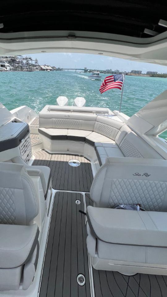 "Gulf Swing" Sea Ray 310 SLX in Sarasota, FL