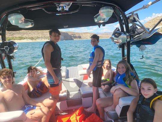 Learn to wake or just a day on the lake! With captain Ed at lake pleasant!