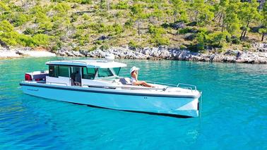 Axopar37C -  luxury speedboat - Split Brac Hvar - day and week charter