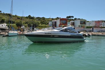 Location de yacht Pershing de luxe exclusif de 43 pieds