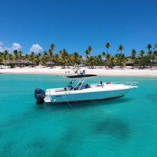 36' Intrepid boat in Casa de Campo, La Romana