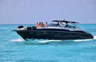 Profitez de Cancún comme jamais auparavant ! Offres spéciales pour des excursions privées en yacht de 60 pieds !