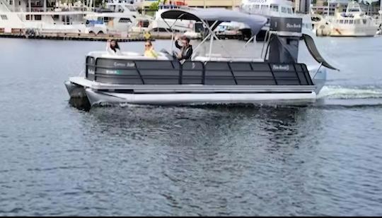 FUN 12 PERSON WATER SLIDE PONTOON BOAT W/ INNER TUBE!