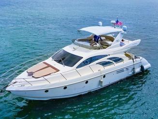 ENJOY MIAMI IN 53FT AZIMUT!!! 🎸