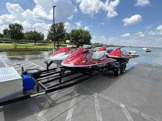 Corredores de ondas do Lago Ray Hubbard 