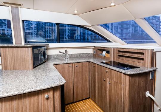 Comfortable Meridian 45 flybridge 